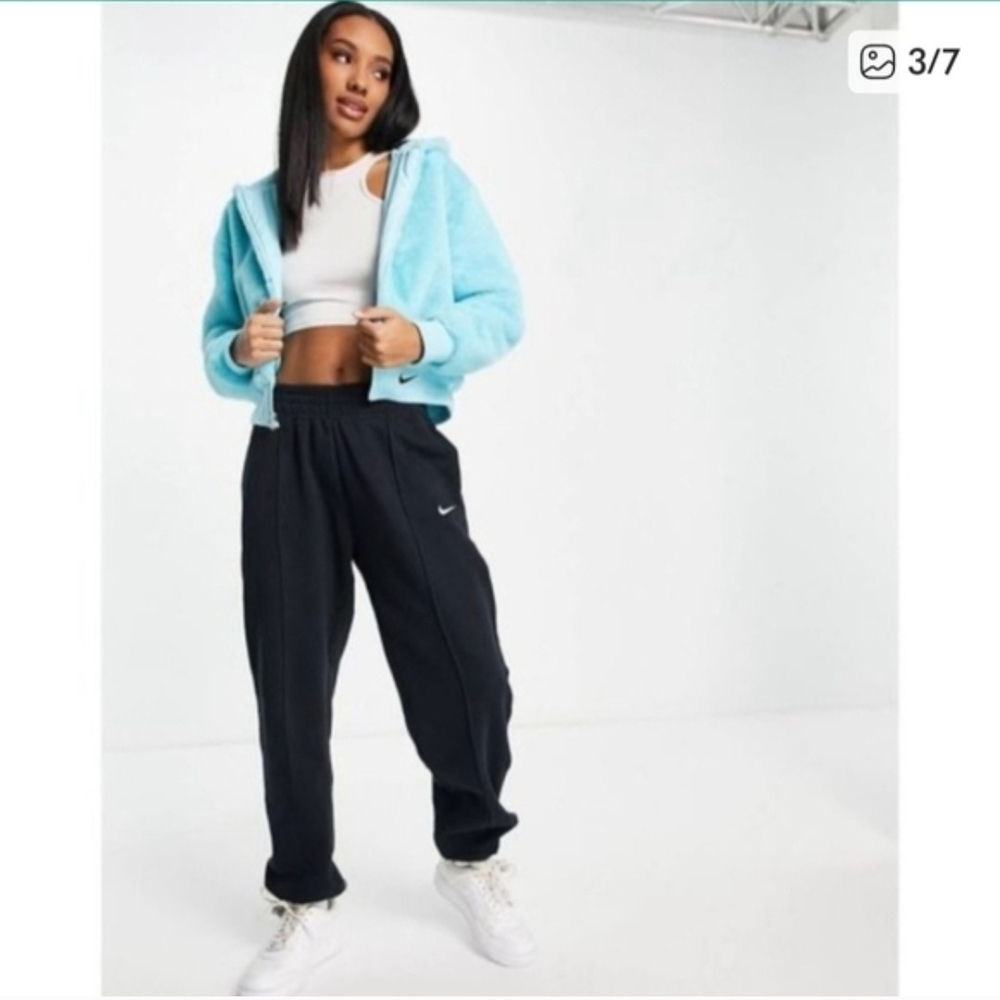 Nike Women's Light Blue Teddy Jacket - Picture 3 of 5